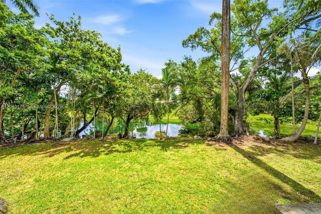 4-bedroom Single-Family Home — 6801 SW 82nd Ave