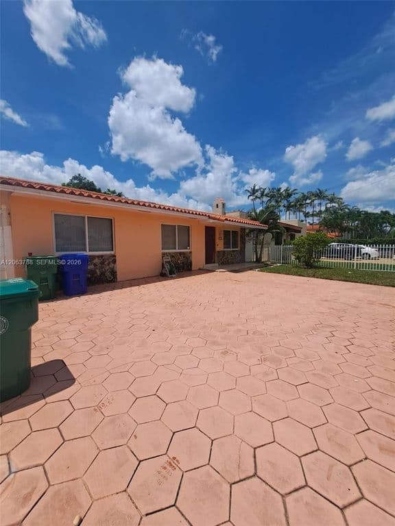 3-bedroom Single-Family Home — 3062 SW 14th St
