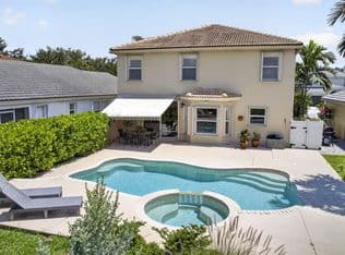 4-bedroom Single-Family Home — 4017 Bluff Harbor Way, Wellington, 33449