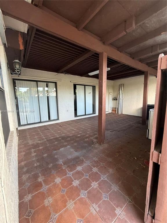 3-bedroom Property — 9700 NW 6th Ln #9700