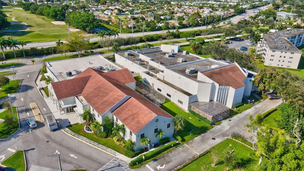 2+1 Condo — 3008 Rexford