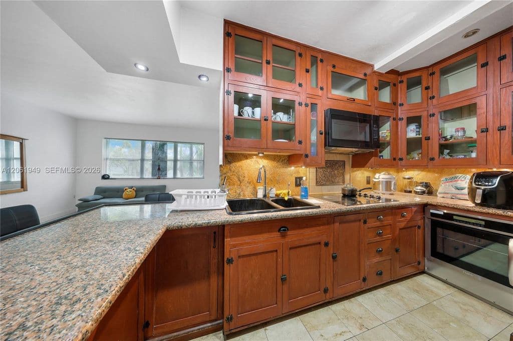 2+1 Condo — 1289 Marseille Dr #45