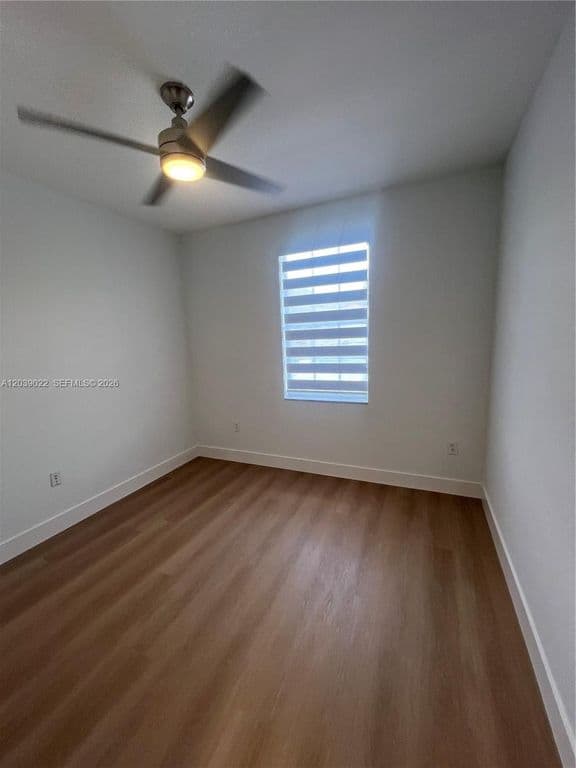 3+1 Mülk — 18739 SW 28th St