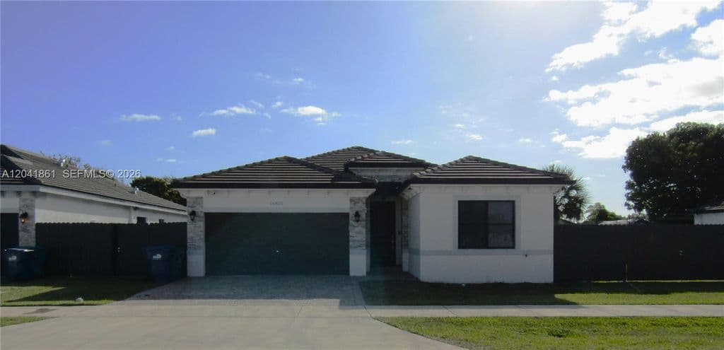 4-bedroom Single-Family Home — 16825 SW 109th Pl