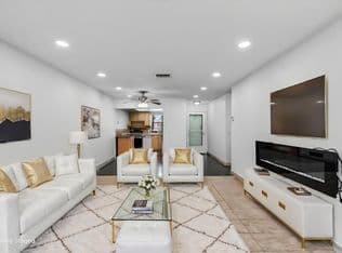 2+1 Condo — 2522 Emory Dr Drive E #I, West Palm Beach, 33415