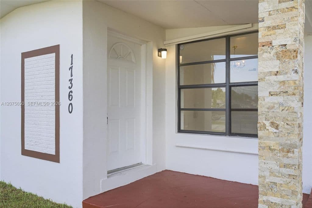 3-bedroom Single-Family Home — 17360 SW 121st Ave