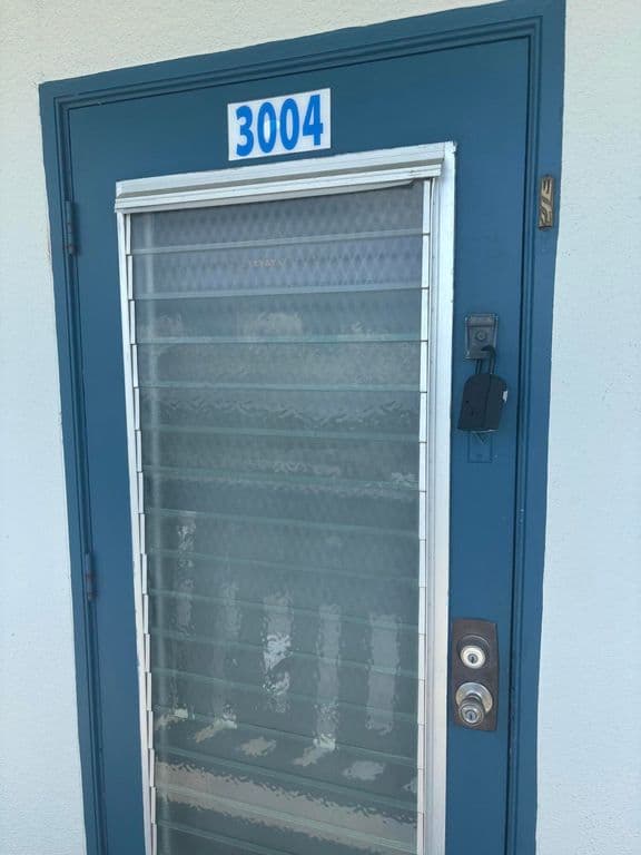 2-bedroom Condo — 3004 Lincoln A