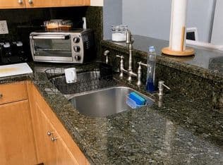 2+1 Condo — 7991 NW 8th St APT 110, Miami, 33126