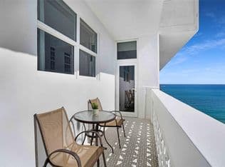 2+1 Condo — 4250 GALT OCEAN Drive #PHB, Fort Lauderdale, 33308