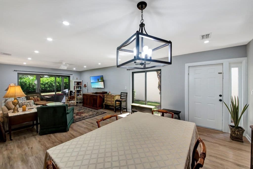 2-bedroom Single-Family Home — 4425 Cordia Circle