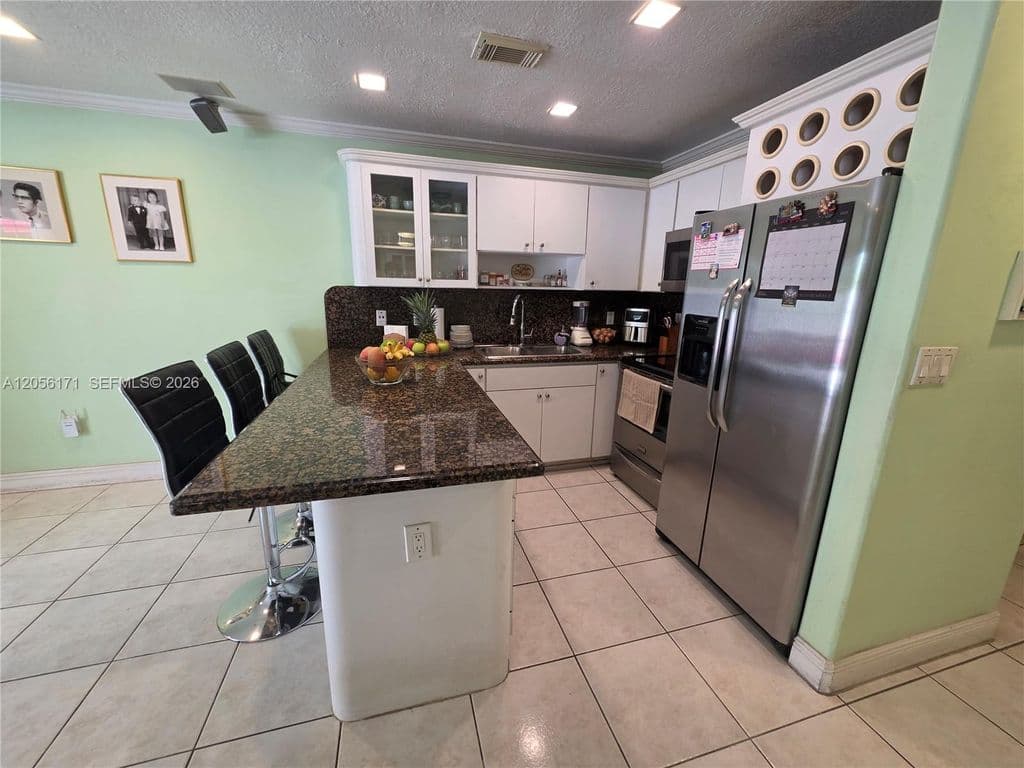 3+1 Mülk — 13863 SW 62nd Ter
