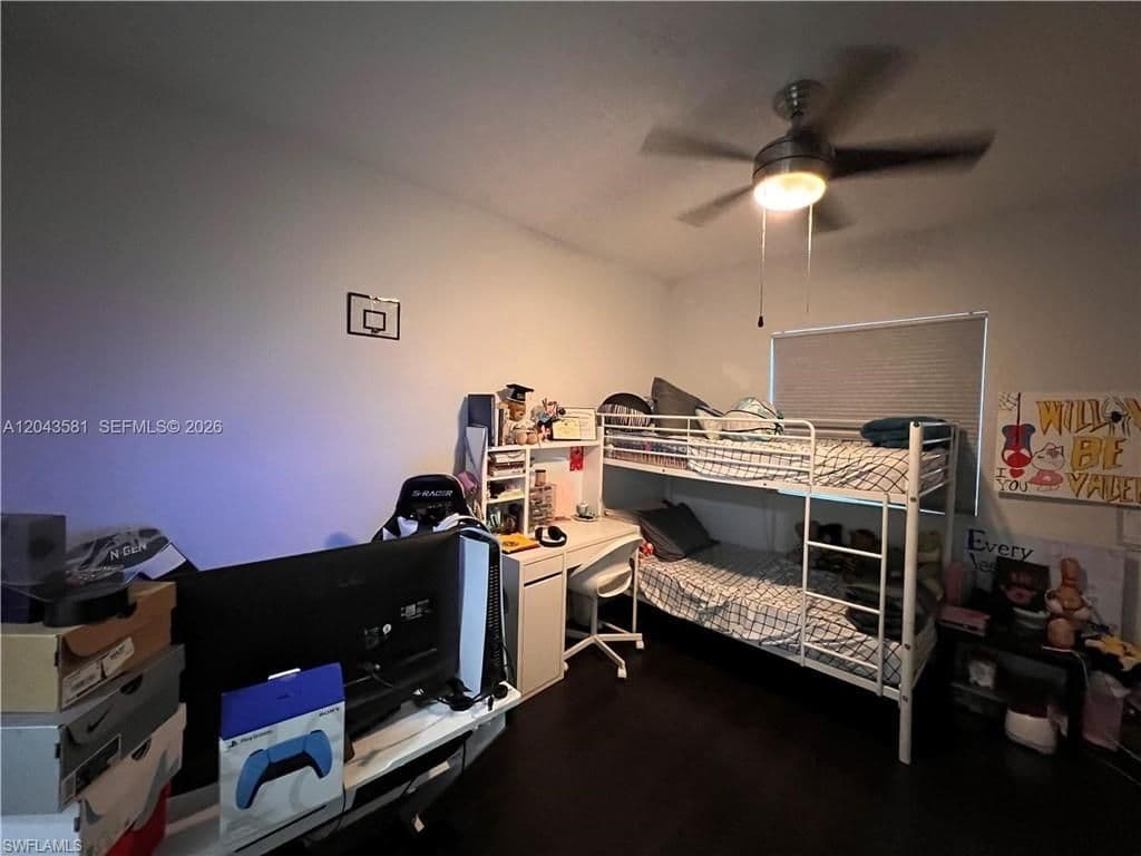 3+1 Mülk — 7820 Catalina CIR