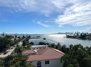 2+1 Condo — 1455 N Treasure Dr #Penthouse H, North Bay Village, 33141