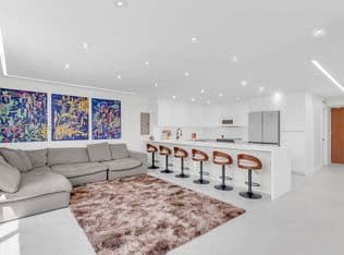 4+1 Condo — 20441 NE 30th Ave APT 424-9, Aventura, 33180