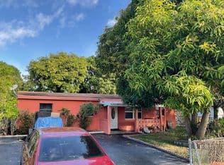 4-bedroom Single-Family Home — 1433 NE 26th Court, Pompano Beach, 33064
