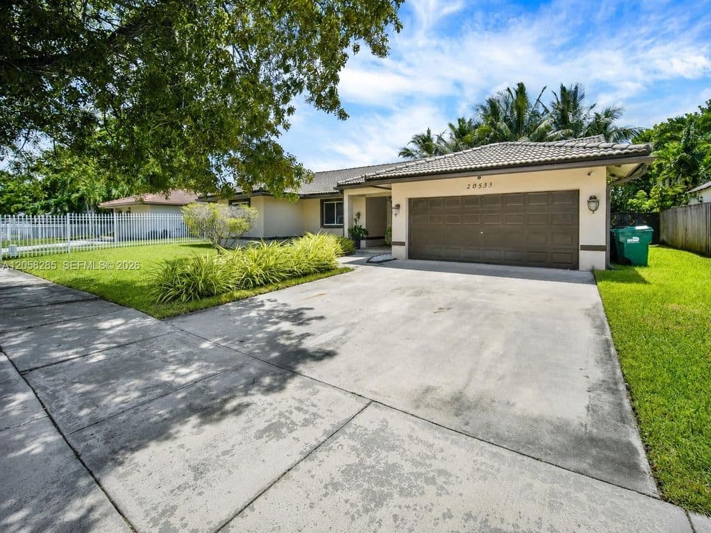4-bedroom Single-Family Home — 20533 SW 132nd Ave