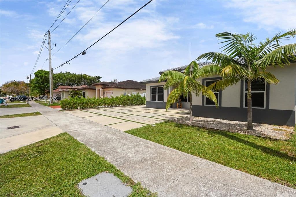 3+1 Müstakil ev — 13063 SW 256th St