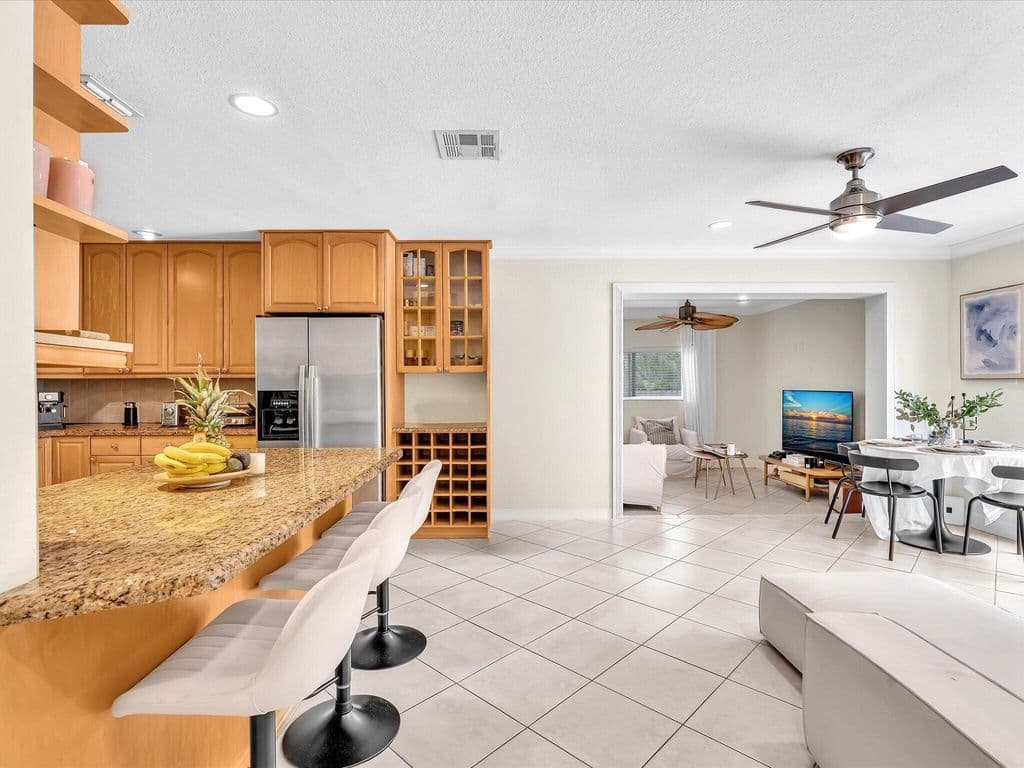 4-bedroom Single-Family Home — 11 FOREST HILLS Lane