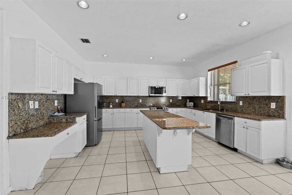 4-bedroom Single-Family Home — 3500 SW 174th Way