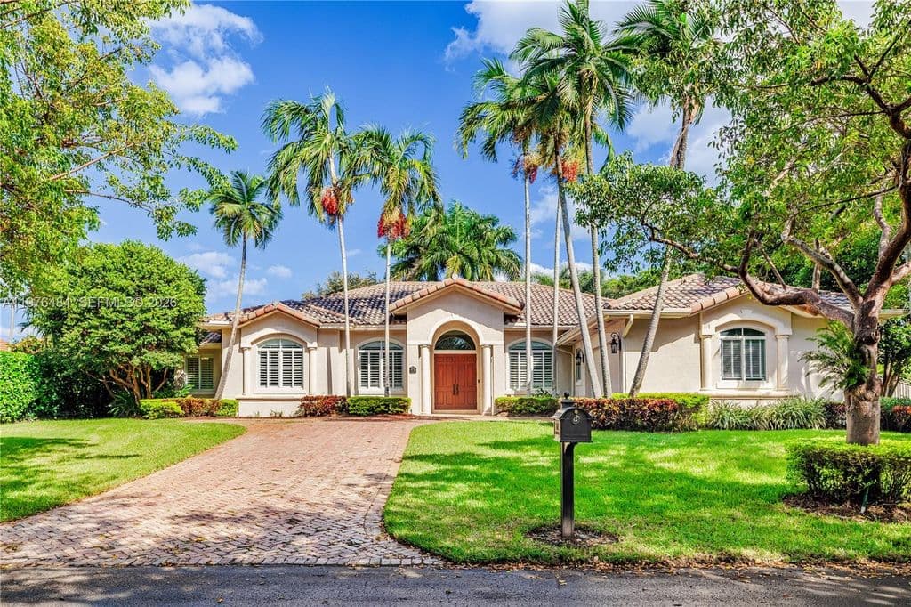 4-bedroom Single-Family Home — 16721 SW 86th Ct