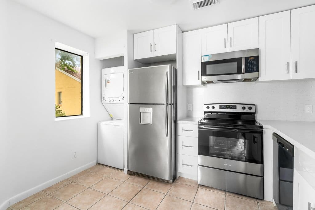 2-bedroom Condo — 950 Coral Club Drive #950