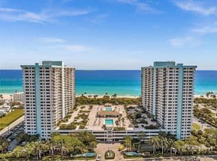 2+1 Condo — 1201 S Ocean Dr APT 1112N, Hollywood, 33019