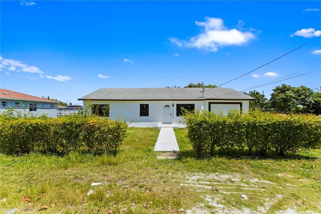 4-bedroom Single-Family Home — 12035 SW 214th Ter