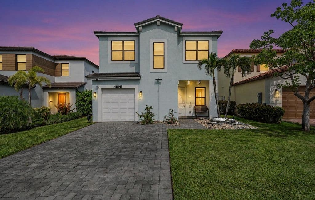 3+1 Müstakil ev — 4895 Sand Dollar Drive