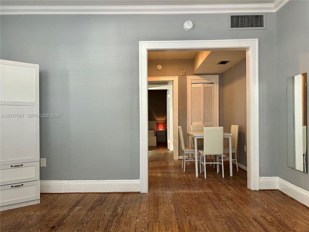 1-bedroom Condo — 536 14th St APT 107