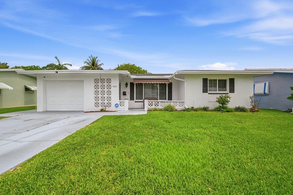 2-bedroom Single-Family Home — 4629 NW 45th Court