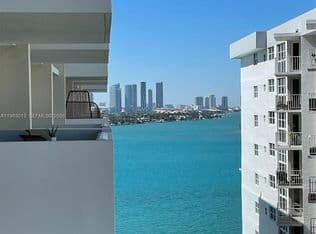 1-bedroom Condo — 1200 West Ave APT 1418, Miami Beach, 33139
