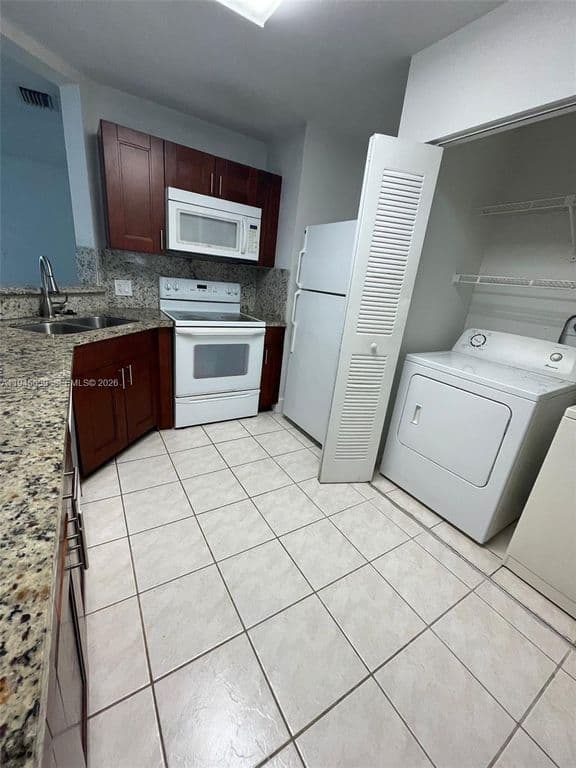 2-bedroom Condo — 3457 NW 44th St APT 104