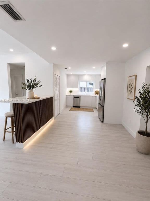 4-bedroom Single-Family Home — 11011 SW 162nd Ter