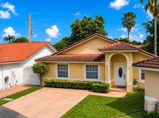 3-bedroom Single-Family Home — 7251 SW 113th Court Cir, Miami, 33173