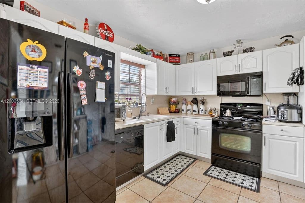 2+1 Mülk — 8330 SW 154th Ave APT 35