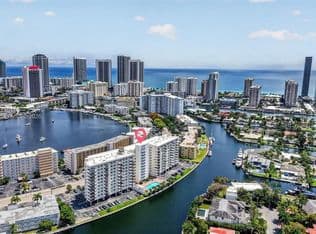 2+1 Condo — 401 Golden Isles Dr APT 503, Hallandale, 33009