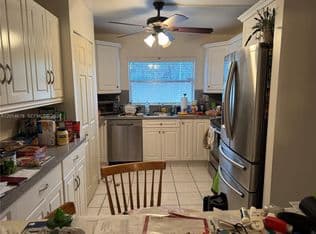 2-bedroom Condo — 9781 Sunrise Lakes Blvd APT 202, Sunrise, 33322