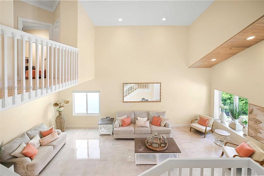 5+1 Müstakil ev — 426 SE 5th St