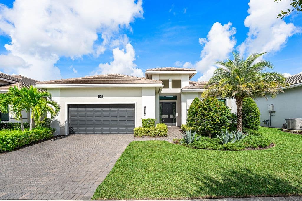 3+1 Müstakil ev — 5395 St Vincent Lane