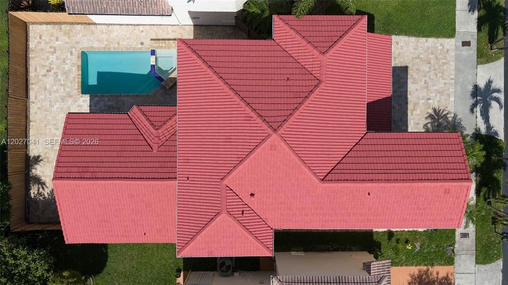 4+1 Müstakil ev — 15558 SW 112th Dr