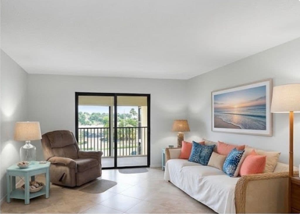 2-bedroom Condo — 2601 NE 14th Street #535