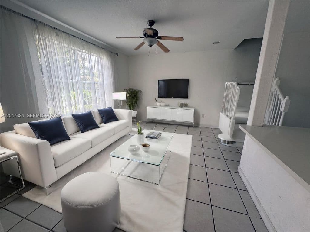 4-bedroom Single-Family Home — 3523 SW 169th Ter