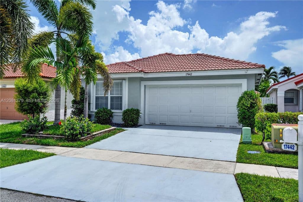 3-bedroom Single-Family Home — 17442 SW 18th St
