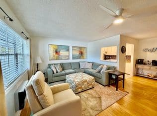 1-bedroom Condo — 335 Durham J, Deerfield Beach, 33442