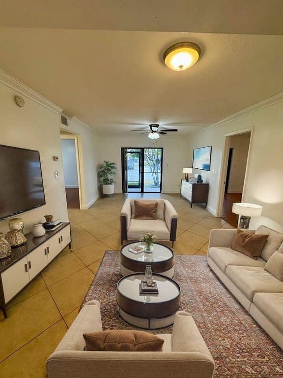 3+1 Condo — 10022 Winding Lake Road #102