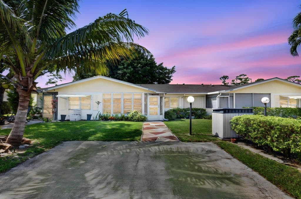 2-bedroom Single-Family Home — 6070 La Palma Lane