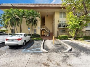 2+1 Condo — 8550 SW 109th Ave #5119, Miami, 33173