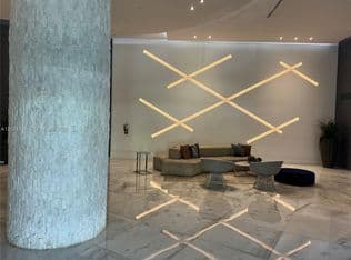 2-bedroom Condo — 3300 NE 192nd St APT 616, Aventura, 33180
