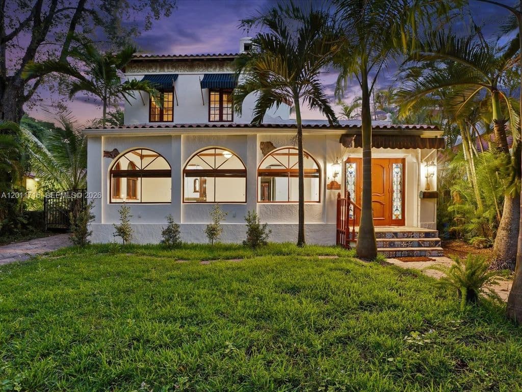 3-bedroom Single-Family Home — 1137 Asturia Ave