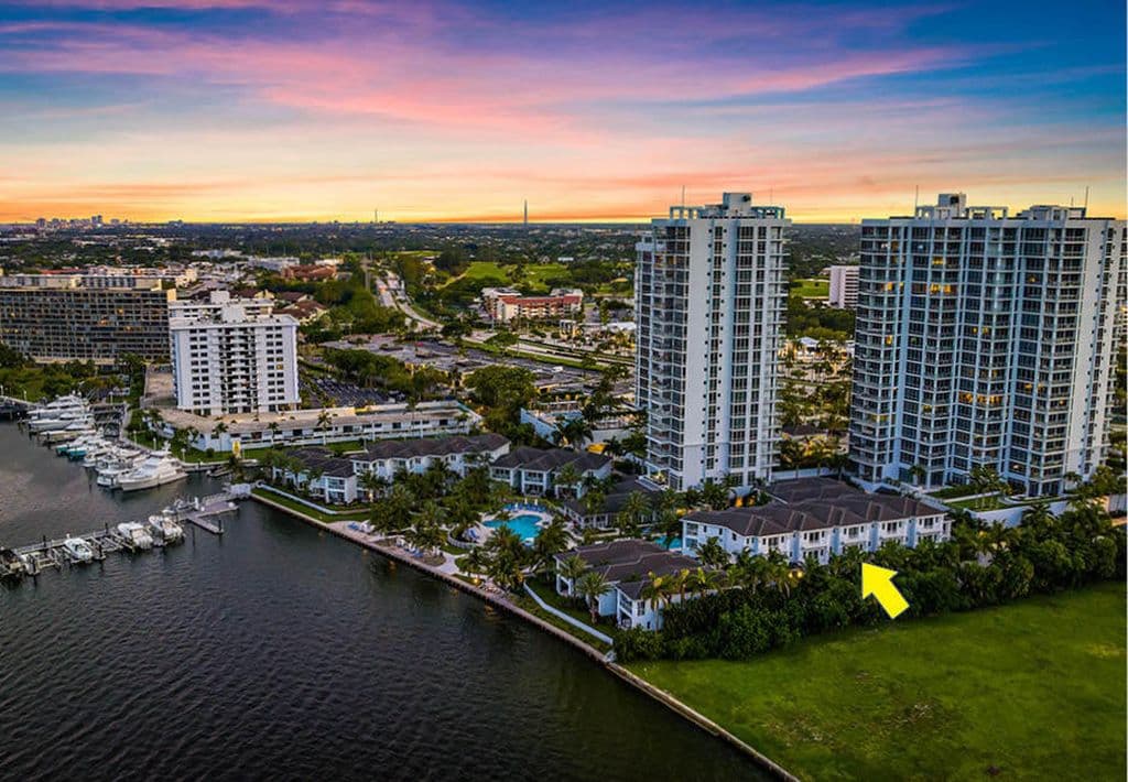 3-bedroom Property — 110 Water Club Court N